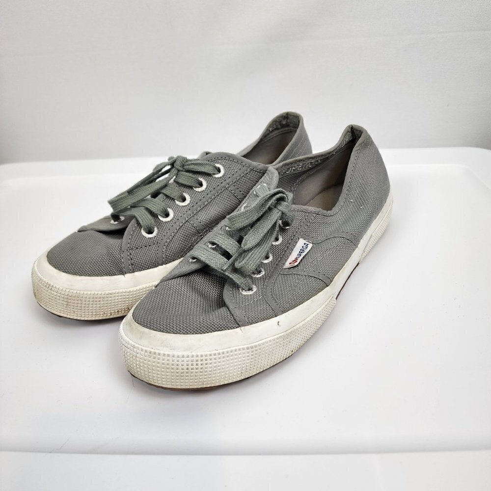 Superga Canvas Sneakers 7.5‎